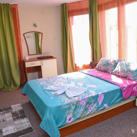 Comfortable Homestay *